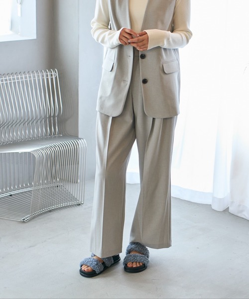 carino(カリーノ)の「エコファーもこもこサンダル(サンダル・レディース・ブルー/ブラウン・S/M/L/LL)」の17枚目の写真