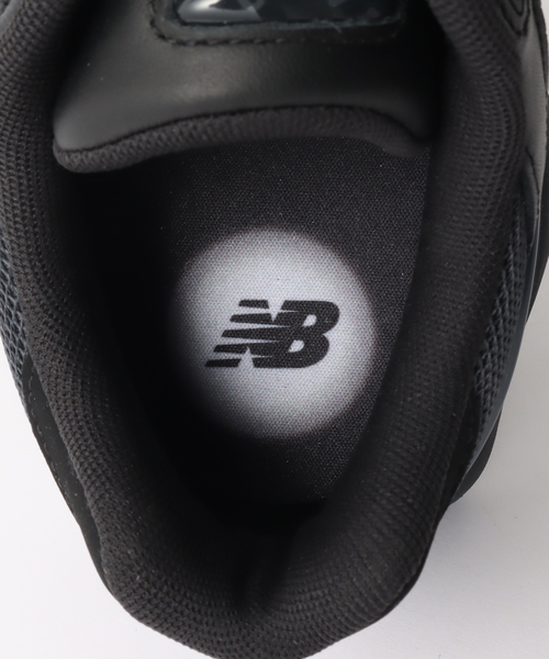 NEW BALANCE(ニューバランス)の「《WEB限定》【New Balance / ニューバランス】U9060NRI(スニーカー・メンズ・ブラック・26.5cm/26cm/28cm/27.5cm/27cm)」の15枚目の写真