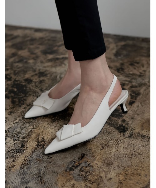 Re:EDIT（リエディ）の「[2024SS COLLECTION][MEISM by Re:EDIT][大きいサイズ有]リボンディテールローヒールパンプス（パンプス・レディース・ブラック/シルバー/ゴールド/ホワイト・SMALL/MEDIUM/LARGE/X-LARGE）」の10枚目の写真