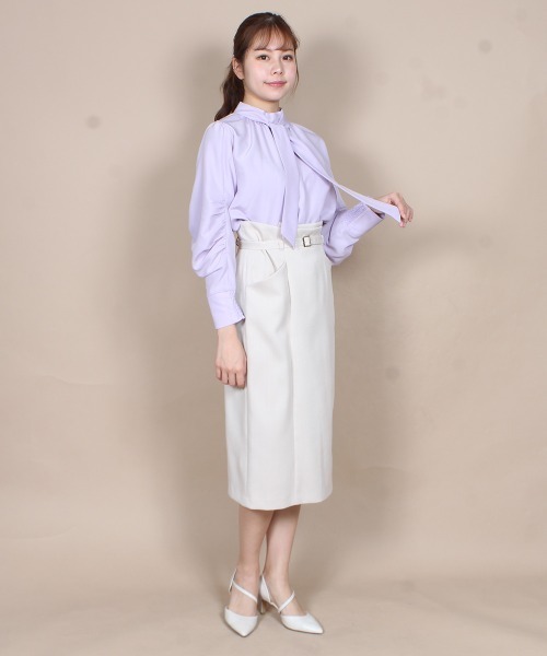 12Twelve Agenda(トゥエルブ アジェンダ)の「前後2wayボウタイブラウス(シャツ/ブラウス・レディース・オフホワイト/ラベンダー・M)」の5枚目の写真