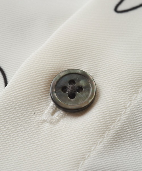 【セール】フラワースケッチプリントSH(シャツ)(シャツ/ブラウス)|NO ID.(ノーアイディ) 【セール】フラワースケッチプリントSH(シャツ)(シャツ/ブラウス)|NO ID.(ノーアイディ)