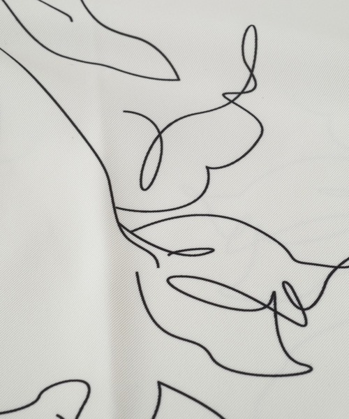 【セール】フラワースケッチプリントSH(シャツ)(シャツ/ブラウス)|NO ID.(ノーアイディ) 【セール】フラワースケッチプリントSH(シャツ)(シャツ/ブラウス)|NO ID.(ノーアイディ)