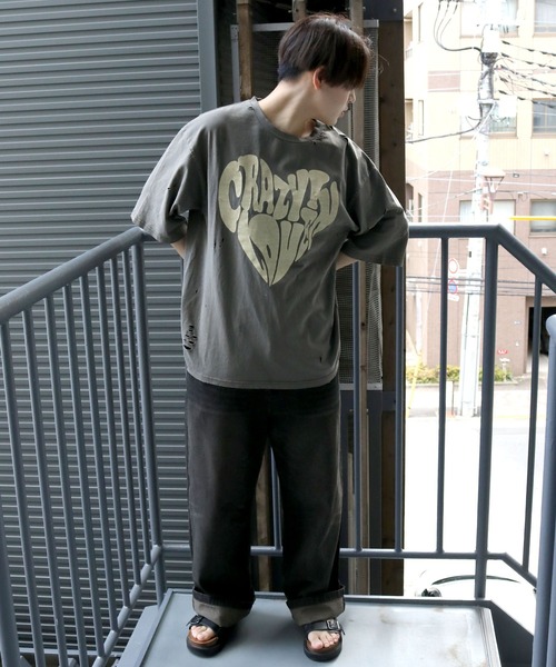 Starting Over（スターティングオーバー）の「Pigment hard wash ripped T/ピグメント ハードウォッシュ ダメージ加工 クルーネック半袖Tシャツ（Tシャツ/カットソー・メンズ・グレー/ブラック系その他/ブラック/グレー系その他/ブラウン系その他/ブラウン・M/L/XL）」の21枚目の写真