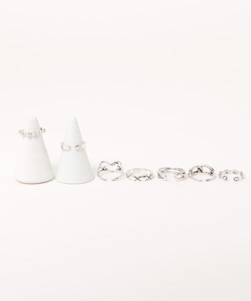 VIBGYOR Women(ヴィブジョー ウィメン)の「【urge select】ハートモチーフ ヴィンテージデザイン シルバー リング【7個セット/サイズ調節可能】(リング・レディース・シルバー系・FREE)」の3枚目の写真