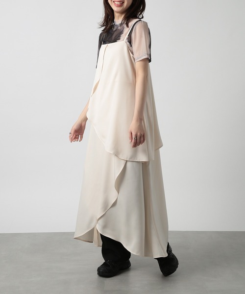 MAISON BREEZE reveur(メゾンブリーズレヴール)の「【MAISON BREEZE reveur】petal camisole dress one-piece ペタル アシンメトリーレイヤード キャミワンピース 花びらワンピ(ワンピース・レディース・ブラック/グレイッシュベージュ/レッド/オフホワイト・FREE)」の9枚目の写真