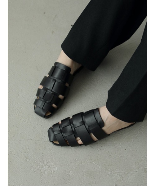 AMAIL(アマイル)の「Hole Slippers(サンダル・レディース・アイボリー/ブラック・S/M/L)」の12枚目の写真