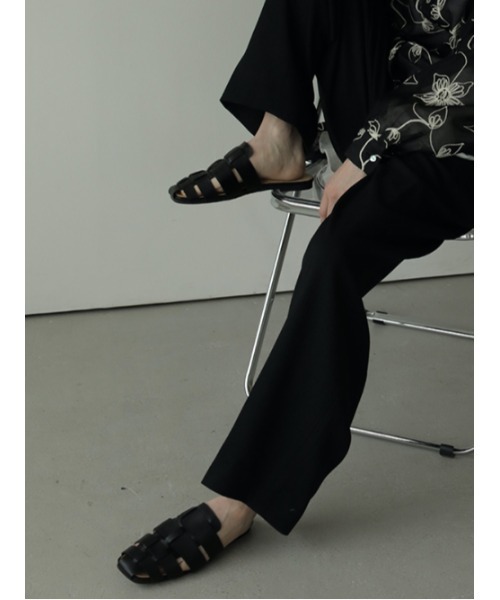 AMAIL(アマイル)の「Hole Slippers(サンダル・レディース・アイボリー/ブラック・S/M/L)」の14枚目の写真