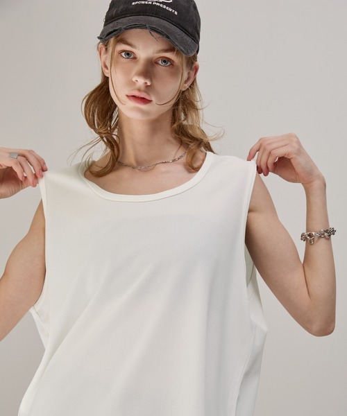 EMMA CLOTHES(エマクローズ)の「クールタッチ梨地レイヤードタンクトップ(タンクトップ・メンズ・ブラック/グレイッシュブルー/グレー/ホワイト/ベージュ/スモークグレー・L/M)」の11枚目の写真