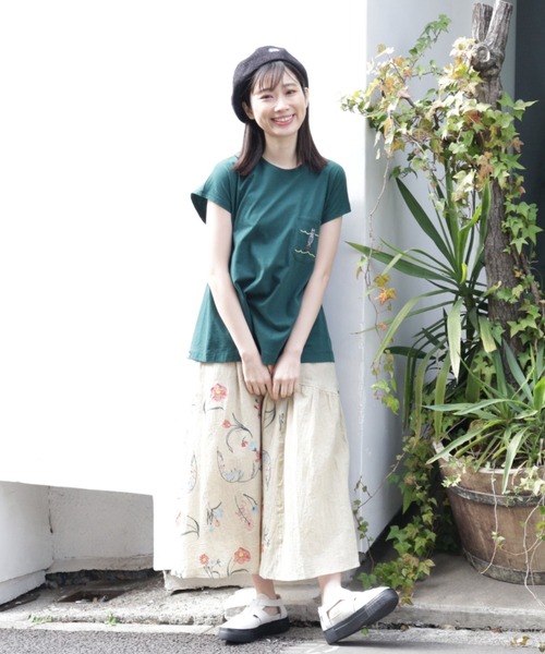 SUPER HAKKA（スーパーハッカ）の「フラワーワンポイント刺繍クリスピーベレー帽（ハンチング/ベレー帽・レディース・ブラック/ネイビー/グレー・FREE）」の16枚目の写真