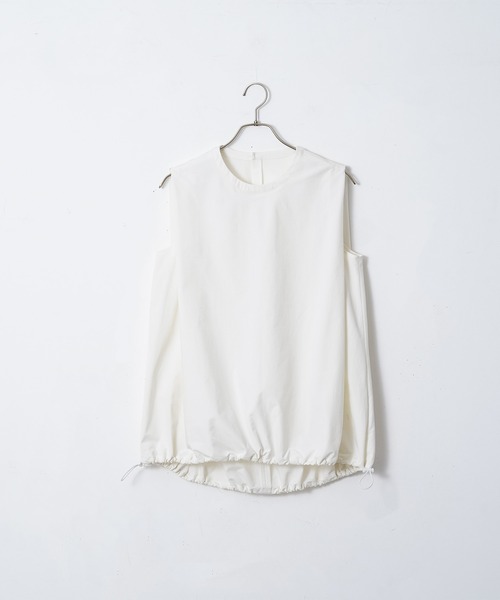 for/c（フォーシー）の「[新色追加]ドライバルーンノースリーブブラウス【サスティナブル】（シャツ/ブラウス・レディース・ホワイト/チャコールグレー/ブラック/ネイビー/カーキ・LL/M/L）」の17枚目の写真