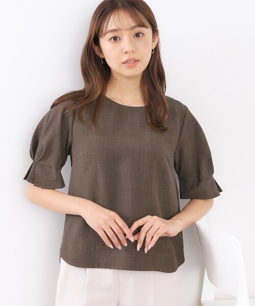 index（インデックス）の「《新色追加》タックスリーブブラウス【洗濯機洗い可/吸水速乾/防シワ/抗ピル】（シャツ/ブラウス・レディース・オレンジ系/サックスブルー/アイボリー/サンドベージュ/ネイビー/ライトブルー/ブラウン系その他・34/42/40/38/36）」の3枚目の写真