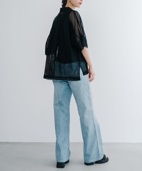 refinedworks(リファインドワークス)の「【refinedworks】 トレンドの透かし編みデザインのメッシュシャツ(シャツ/ブラウス・レディース・ブラック/アイボリー・FREE)」の19枚目の写真