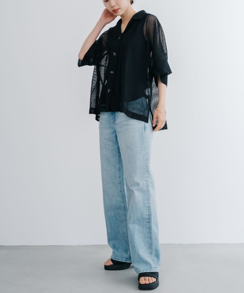 refinedworks(リファインドワークス)の「【refinedworks】 トレンドの透かし編みデザインのメッシュシャツ(シャツ/ブラウス・レディース・ブラック/アイボリー・FREE)」の22枚目の写真