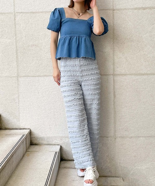 GORGE(ゴージ)の「《デニム×オフショル風》レディース ペプラムプルオーバー パフスリーブ フェミニン 春夏秋(Tシャツ/カットソー・レディース・グレー/ブルー系その他/ブルー・F)」の4枚目の写真
