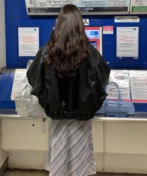 SHEPP(シープ)の「チェック柄 ミドルフレアスカート(スカート・レディース・アイボリー/ブルー・M/L)」の9枚目の写真
