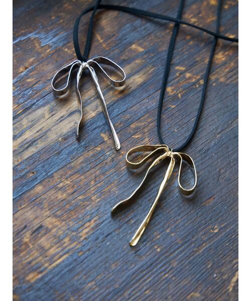 LAGUNAMOON(ラグナムーン)の「メタルリボンチョーカー(チョーカー・レディース・シルバー/ゴールド・FREE)」の3枚目の写真