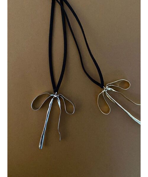 LAGUNAMOON(ラグナムーン)の「メタルリボンチョーカー(チョーカー・レディース・シルバー/ゴールド・FREE)」の4枚目の写真