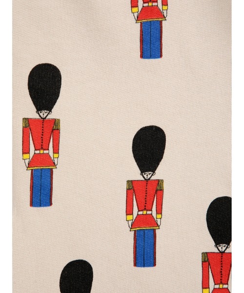 BOBO CHOSES(ボボショーズ)の「Little Tin Soldiers all over jogging pants(スウェットパンツ・キッズ・ライトブラウン・10-11y/2-3YEAR/4-5YEAR/8-9y)」の4枚目の写真