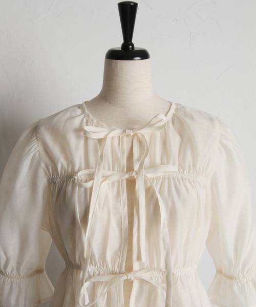 tocco closet(トッコ クローゼット)の「前後2WAYシアーリボンブラウス(シャツ/ブラウス・レディース・アイボリー/ブラック/ピンク・M)」の15枚目の写真