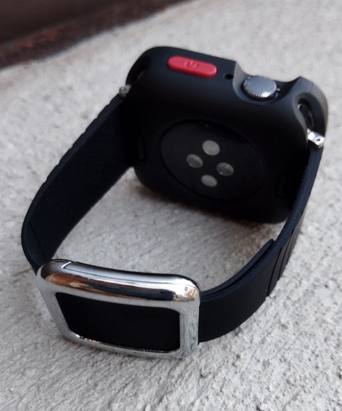 zandy(ズィーアンドワイ)の「zandy ズィーアンドワイ / Apple Watch ケース バンド セット マグネット シリコン スクエアフレーム Series10/11対応【スクエアソフトフレーム】 アップルウォッチ専用 // set14(デジタル腕時計・メンズ・ブラック×ブラック/ブルー系その他/ホワイト×ゴールド/シルバー×ブラック/ネイビー系/ホワイト×ブラック/ブルーパープル/ブラック×シルバー・S/M/42/46)」の15枚目の写真