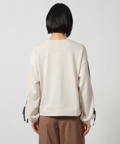 LAKOLE（ラコレ）の「袖ラインラメ裏毛プルオーバー / 146598（スウェット・レディース・アイボリー/グレー/ブラック・FREE）」の19枚目の写真