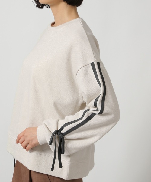 LAKOLE（ラコレ）の「袖ラインラメ裏毛プルオーバー / 146598（スウェット・レディース・アイボリー/グレー/ブラック・FREE）」の21枚目の写真