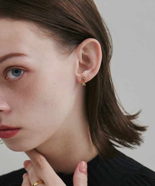 ciite' surgical stainless(シーテサージカルステンレス)の「【 金属アレルギー対応 】 ミニモチーフピアス サージカルステンレス (両耳用)(ピアス(両耳用)・レディース・シルバー/ゴールド・FREE)」の10枚目の写真