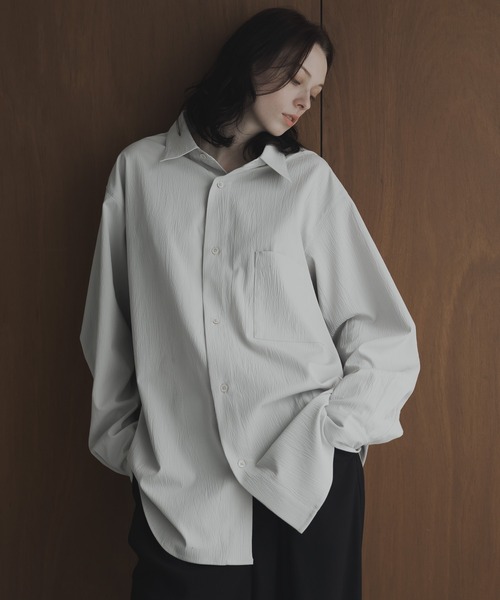 remer（リメール）の「loose Relax crepe over shirt / ルーズリラックス楊柳オーバーシャツ（シャツ/ブラウス・メンズ・チャコールグレー/ブルー/ライトグレー・LARGE/MEDIUM/SMALL/X-SMALL）」の7枚目の写真