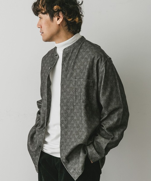 URBAN RESEARCH DOORS(アーバンリサーチドアーズ)の「『UR TECH』裏起毛タートルネック ロンTシャツ(Tシャツ/カットソー・メンズ・ブラック/ホワイト・MEDIUM/LARGE)」の4枚目の写真