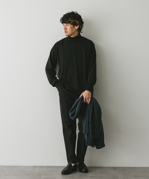 URBAN RESEARCH DOORS(アーバンリサーチドアーズ)の「『UR TECH』裏起毛タートルネック ロンTシャツ(Tシャツ/カットソー・メンズ・ブラック/ホワイト・MEDIUM/LARGE)」の20枚目の写真