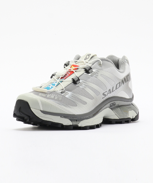 SALOMON(サロモン)の「SALOMON XT-4 OG L47568400(スニーカー・メンズ・シルバー・28cm/27.5cm/27cm/26.5cm/26cm)」の2枚目の写真