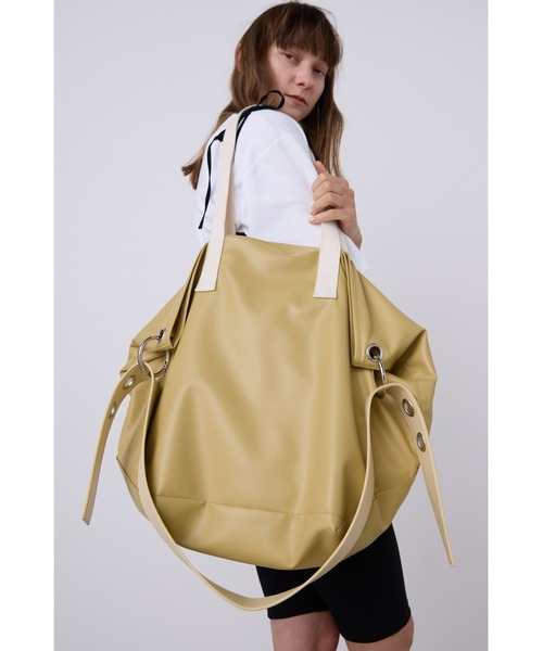 un/neu(アンノイ)の「コンビソフトレザースーパービッグバッグ / BIGトート / 旅行バッグ(トートバッグ・レディース・ブラウン/イエロー/ブラック・FREE)」の3枚目の写真