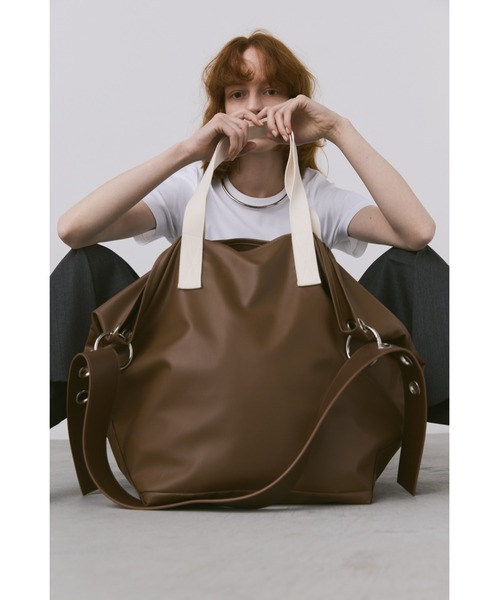 un/neu(アンノイ)の「コンビソフトレザースーパービッグバッグ / BIGトート / 旅行バッグ(トートバッグ・レディース・ブラウン/イエロー/ブラック・FREE)」の12枚目の写真