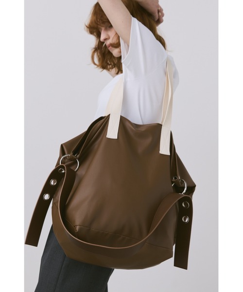 un/neu(アンノイ)の「コンビソフトレザースーパービッグバッグ / BIGトート / 旅行バッグ(トートバッグ・レディース・ブラウン/イエロー/ブラック・FREE)」の11枚目の写真