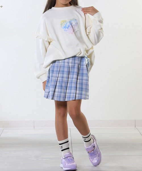 SHOO・LA・RUE（シューラルー）の「【110-140cm】チャーム付きチェックプリーツスカパン（スカート・キッズ・グレー系2/サックスブルー系2/パープル系1・13/14/15 /10/11/12）」の16枚目の写真