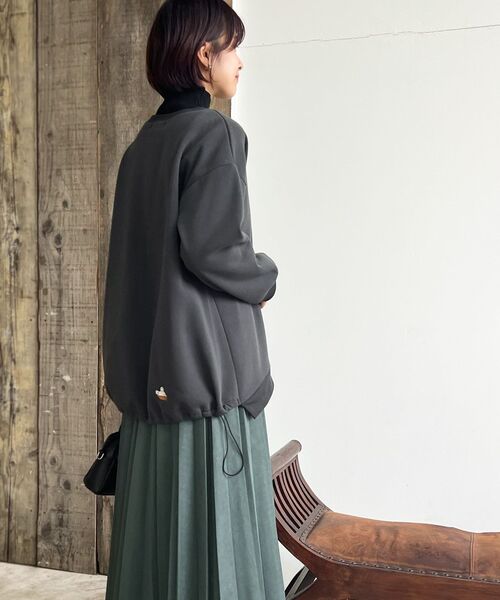 rps（アールピーエス）の「クッキングくま刺繍裾ドロスト裏起毛プルオーバー（スウェット・レディース・アイボリー/チャコールグレー/杢グレー・フリー）」の21枚目の写真