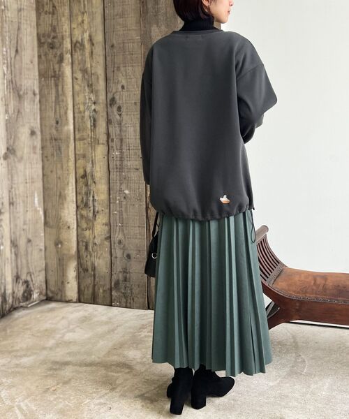 rps（アールピーエス）の「クッキングくま刺繍裾ドロスト裏起毛プルオーバー（スウェット・レディース・アイボリー/チャコールグレー/杢グレー・フリー）」の22枚目の写真