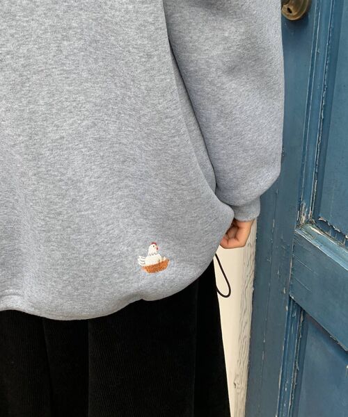 rps（アールピーエス）の「クッキングくま刺繍裾ドロスト裏起毛プルオーバー（スウェット・レディース・アイボリー/チャコールグレー/杢グレー・フリー）」の8枚目の写真