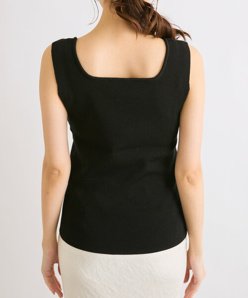 La boutique BonBon（ラブティックボンボン）の「【スタッフmiki監修カラーあり！・前後2WAY】ニットタンク（タンクトップ・レディース・ブラック/グリーン/ライトグレー/ホワイト/ネイビー・FREE）」の15枚目の写真