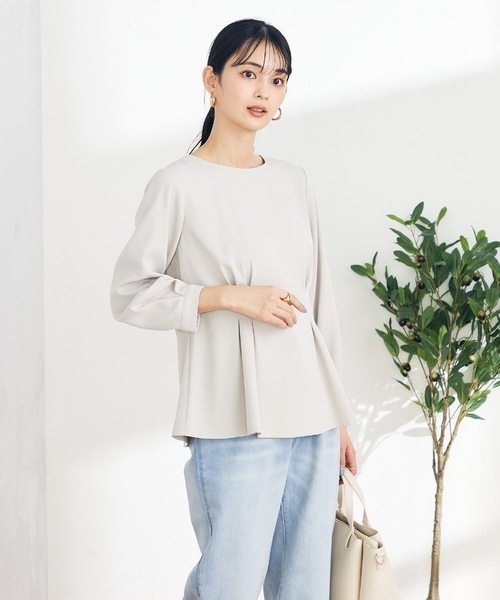 a.v.v（アーヴェヴェ）の「【洗える/イージーケア】サテンストレッチペプラムブラウス【セットアップ対応】（シャツ/ブラウス・レディース・ネイビー/グレー系その他/ブラック・34/36/38/42/40）」の20枚目の写真