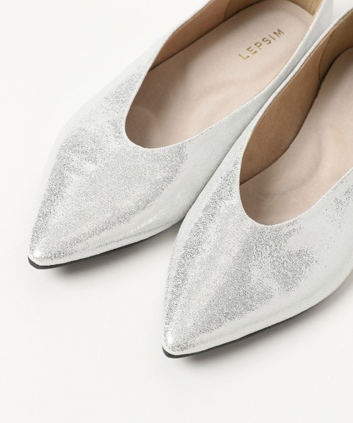 LEPSIM（レプシィム）の「ソフトクッションポインテッドパンプス　290440（パンプス・レディース・アイボリー/シルバー/ブラック・MEDIUM/LARGE）」の8枚目の写真
