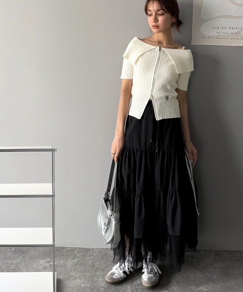 mily bilet(ミウィビレット)の「【mily bilet】抜け感レディースタイル。ロゴ刺繍オフショル2WAYダブルジップケーブル柄サマーニット(半袖)(Tシャツ/カットソー・レディース・ブラック/ライトグレー/ホワイト・LARGE/MEDIUM/SMALL/X-LARGE)」の15枚目の写真