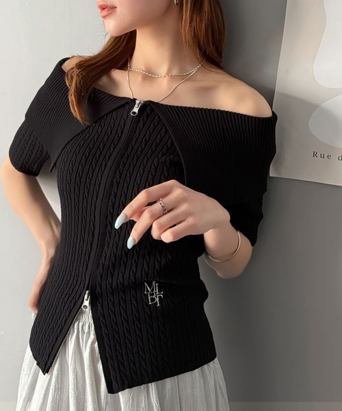 mily bilet(ミウィビレット)の「【mily bilet】抜け感レディースタイル。ロゴ刺繍オフショル2WAYダブルジップケーブル柄サマーニット(半袖)(Tシャツ/カットソー・レディース・ブラック/ライトグレー/ホワイト・LARGE/MEDIUM/SMALL/X-LARGE)」の7枚目の写真