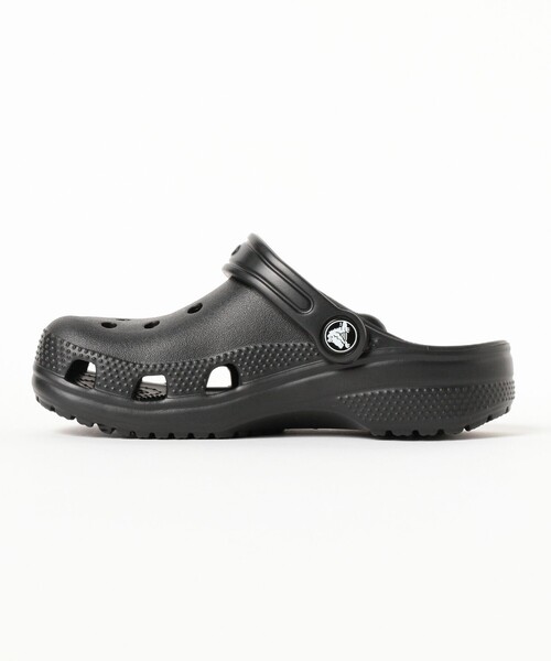 こども ビームス（コドモビームス）の「crocs / キッズ クラシック クロッグ サンダル（18～21cm）（サンダル・キッズ・ネイビー/ブラック/パープル系その他5/ホワイト系その他7/ピンク・20/19.5/19/18/21）」の14枚目の写真