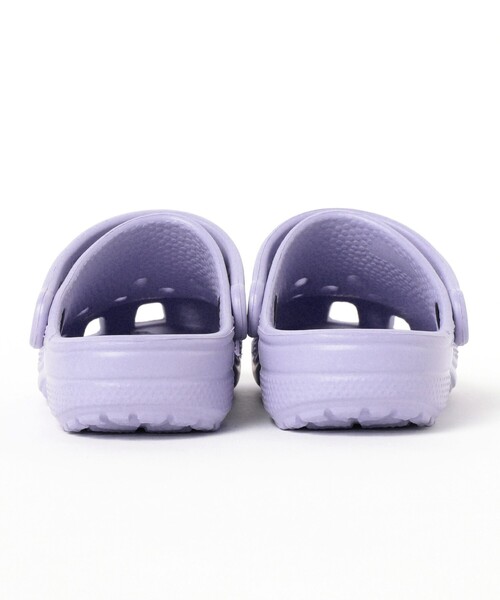 こども ビームス（コドモビームス）の「crocs / キッズ クラシック クロッグ サンダル（18～21cm）（サンダル・キッズ・ネイビー/ブラック/パープル系その他5/ホワイト系その他7/ピンク・20/19.5/19/18/21）」の11枚目の写真