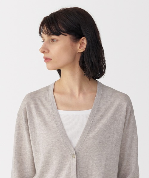 MUJI Labo(ムジラボ)の「〔MUJI Labo〕婦人 コットンハイゲージニットカーディガン(カーディガン/ボレロ・レディース・オートミール/ブラック/アイボリー・XL/L/M/S)」の5枚目の写真