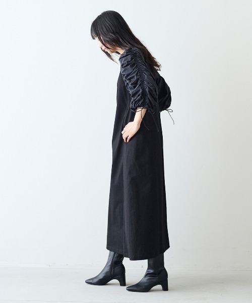 MEDE19F(メデジュウキュウ)の「MEDE19F 異素材スリーブワンピース(ワンピース・レディース・ブラック×ホワイト/ブラック×ブラック・LL/M/L/3L/MP)」の4枚目の写真