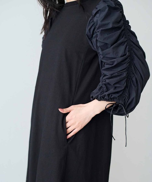 MEDE19F(メデジュウキュウ)の「MEDE19F 異素材スリーブワンピース(ワンピース・レディース・ブラック×ホワイト/ブラック×ブラック・LL/M/L/3L/MP)」の8枚目の写真