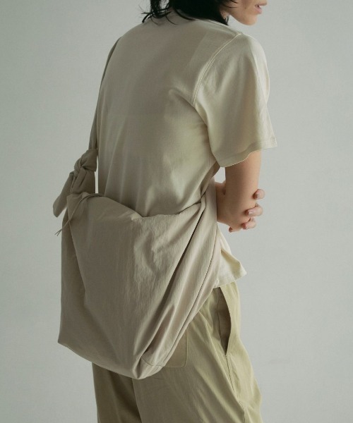 anuke（アンヌーク）の「anuke Knot Nylon Bag（ショルダーバッグ