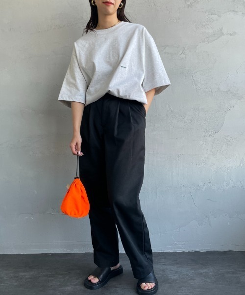 GYMPHLEX（ジムフレックス）の「[GYMPHLEX/ジムフレックス] ヘビーウェイトジャージー ワイドシルエットTシャツ（Tシャツ/カットソー・レディース・ライトグレー/ネイビー/チャコール/オフホワイト/ブルーグレー/グレイッシュベージュ・XS/M/L）」の20枚目の写真